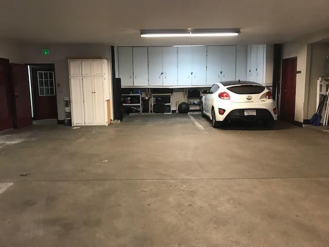 Building Photo - 730 E 3rd St