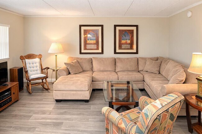 Building Photo - 12760 Indian Rocks Rd