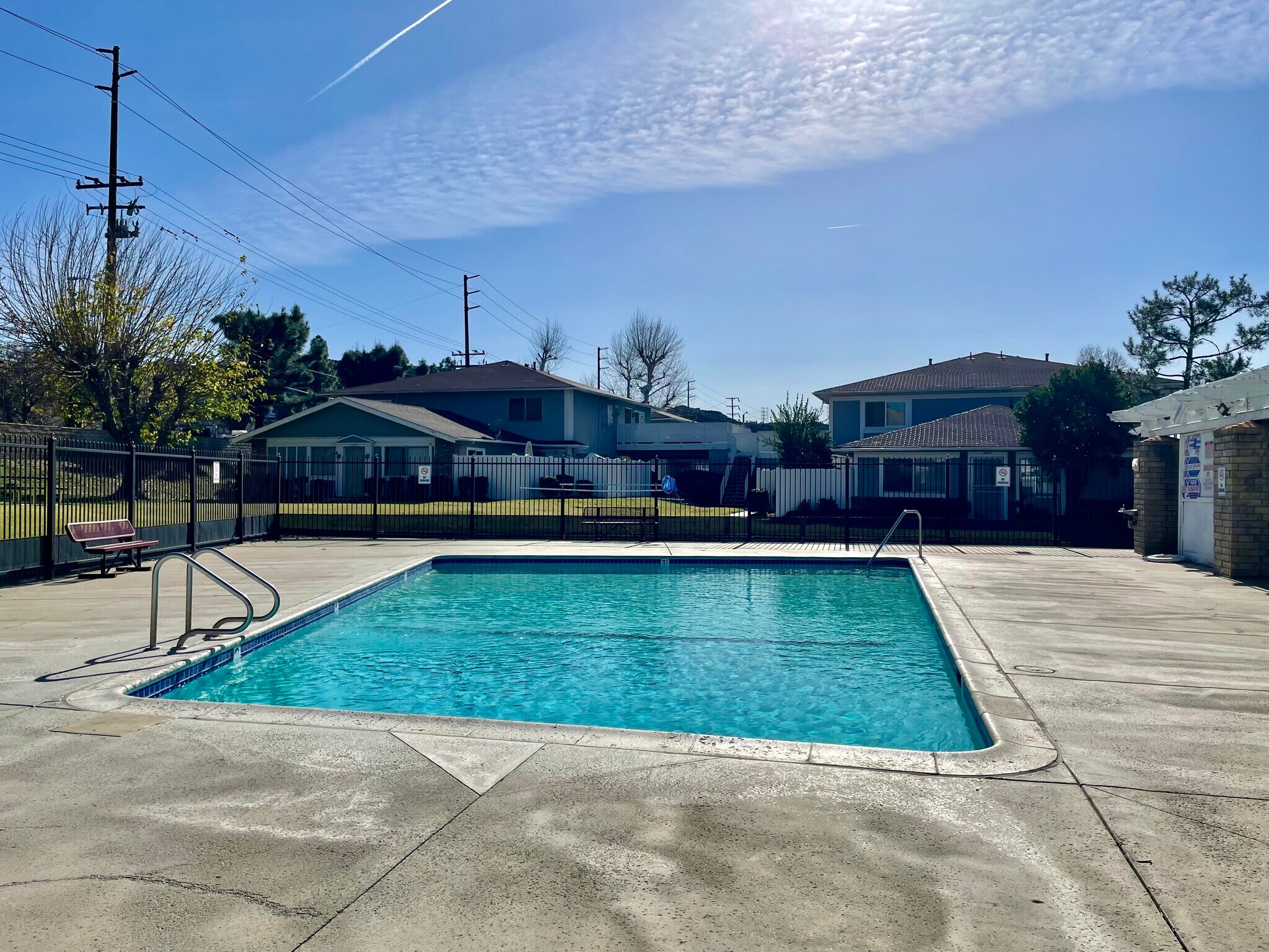 Building Photo - 28164 Robin Ave