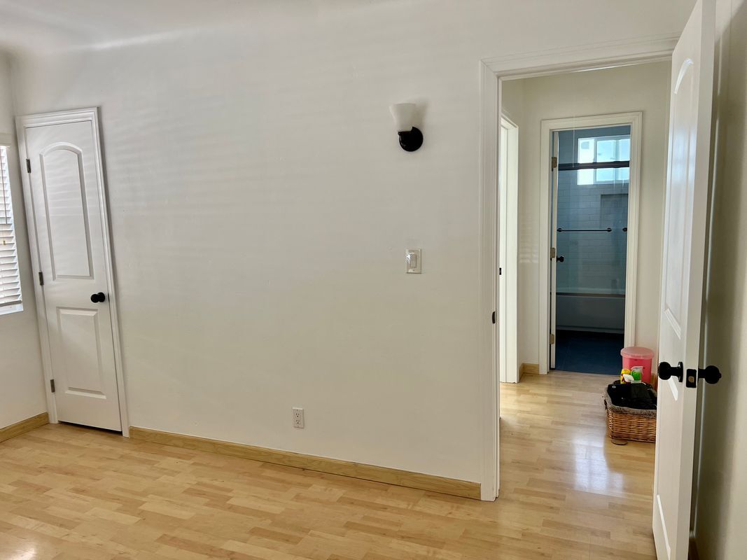 Building Photo - 4209 W 169th St