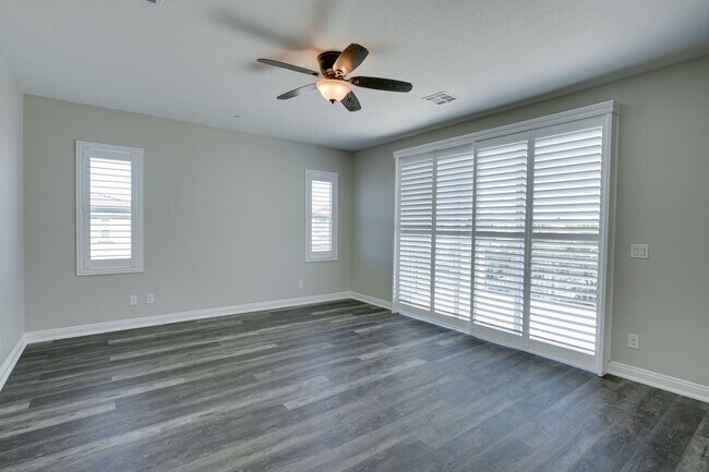 Building Photo - **Luxury 5 Bedroom Pool Home for Rent in Inspirada | Nearly 4,000 Sq Ft on Corner Lot**