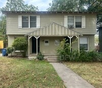 Building Photo - 309 N Oak Cliff Blvd