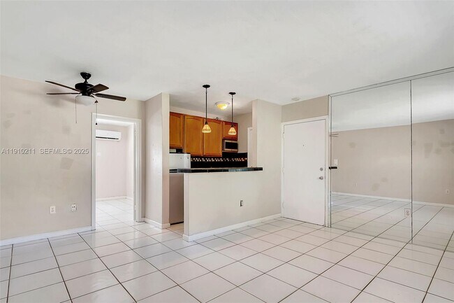 Building Photo - 6310 SW 79th St