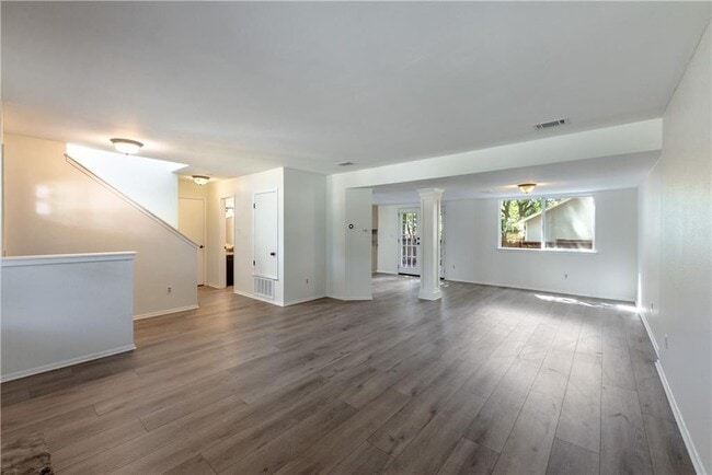 Building Photo - 12702 Rhea Ct