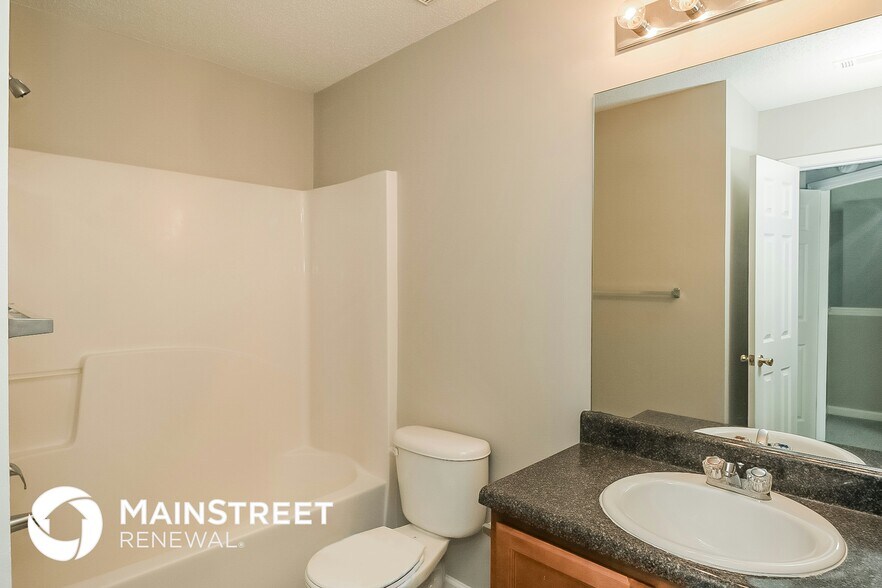 Building Photo - 9492 Creekside Rd