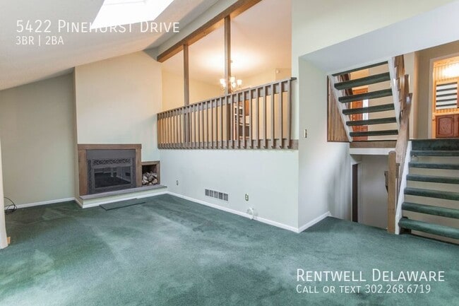 Building Photo - GORGEOUS HOME FOR RENT
