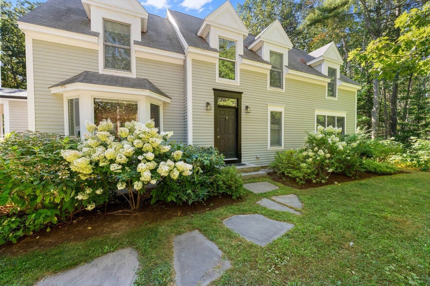 Building Photo - 137 Wildes District Rd
