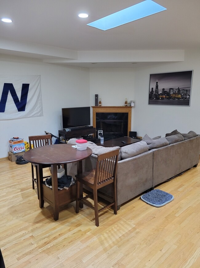 Living Room - 1455 W Belmont Ave