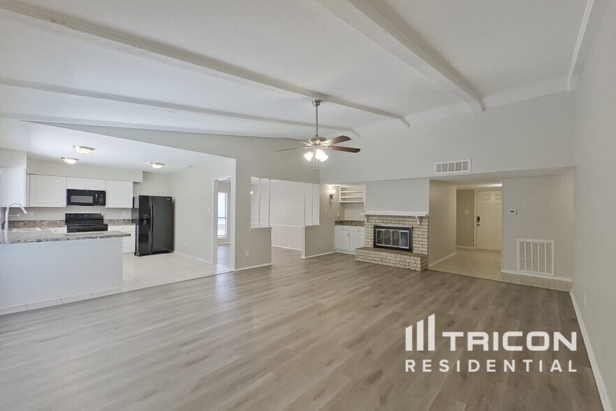 Building Photo - 4208 Sweetgum Way