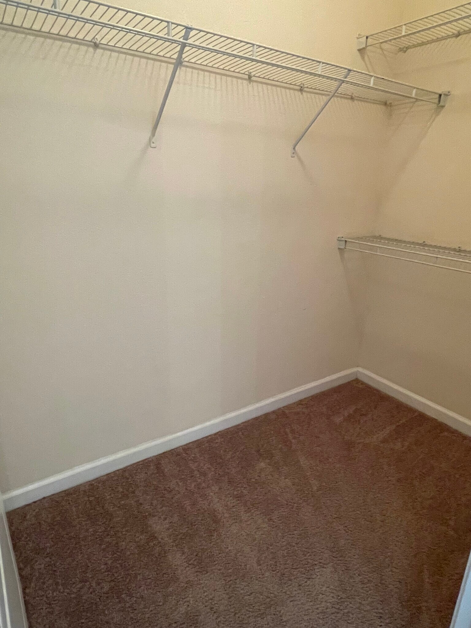 Building Photo - 8290 Gate Pky W