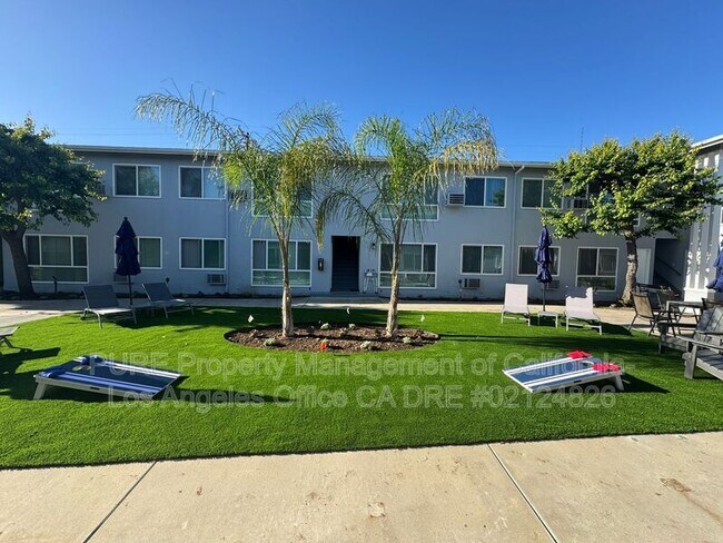 Building Photo - 4427 Murietta Ave