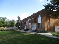 Building Photo - Dog Friendly! 2 Bedroom, 1.5 Bath 2 story townhome style apartment in Loveland! Unit 1502