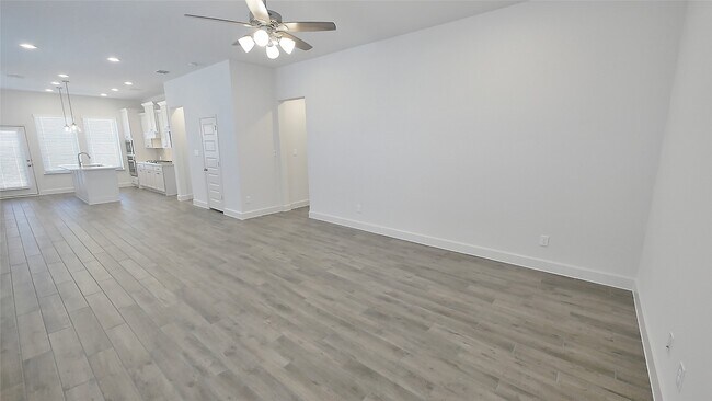 Building Photo - 2819 Orange Leaf Dr