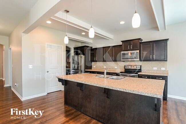 Building Photo - 314 Whispering Hills Drive