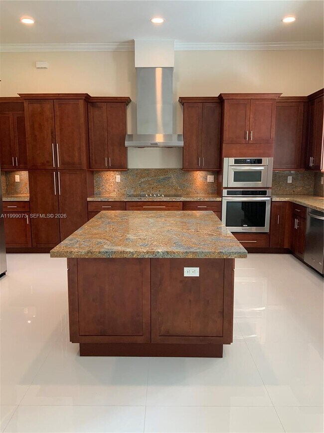 Building Photo - 12308 SW 94th Pl