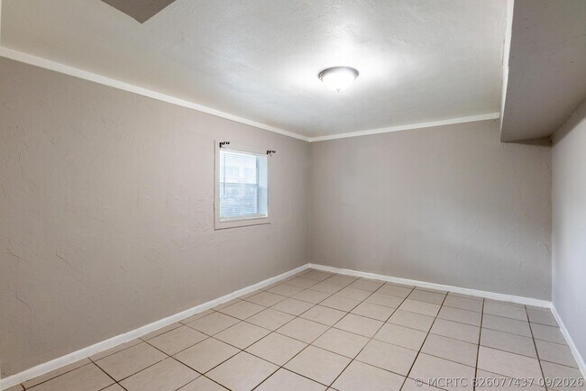 Building Photo - 1104 22nd St