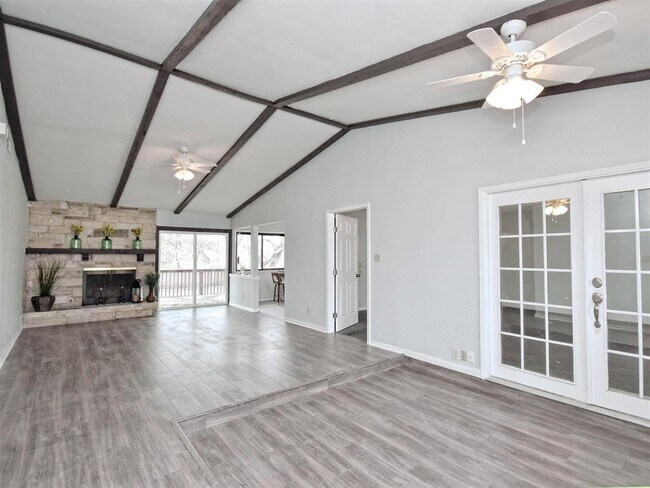 Building Photo - 6501 Highpoint Cove