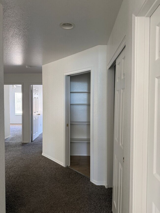Building Photo - 2505 Nimbus Ct
