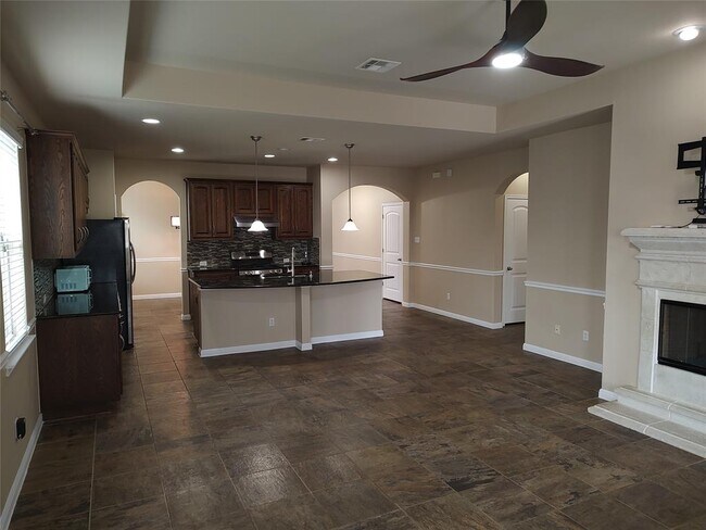 Building Photo - 173 Lone Tree Hollow