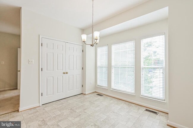 Building Photo - 8373 Millwood Dr