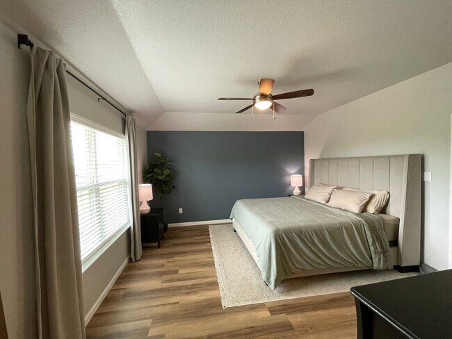 Building Photo - 1307 Oriole Ct