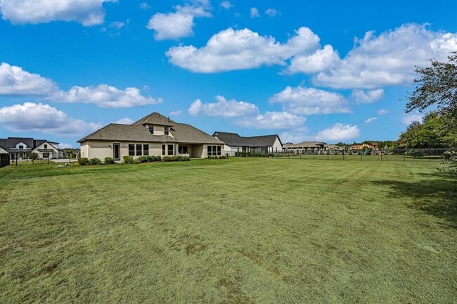 Building Photo - 227 Dally Ct