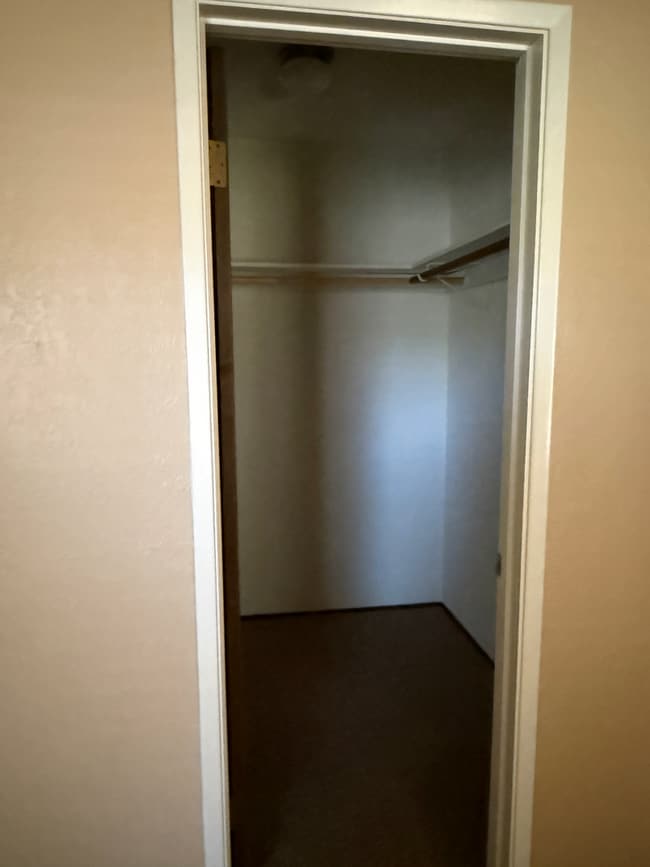 Building Photo - Charming 2-Bed, 2-Bath Condo in Auburn – Great Location & Move-In Ready
