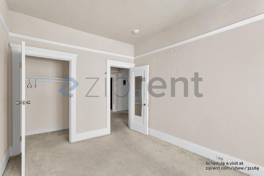 Building Photo - 1323 Leavenworth St