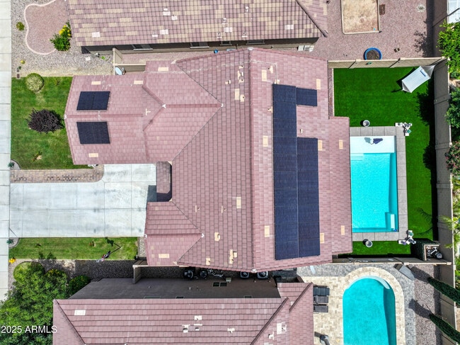 Building Photo - 761 W Desert Hollow Dr