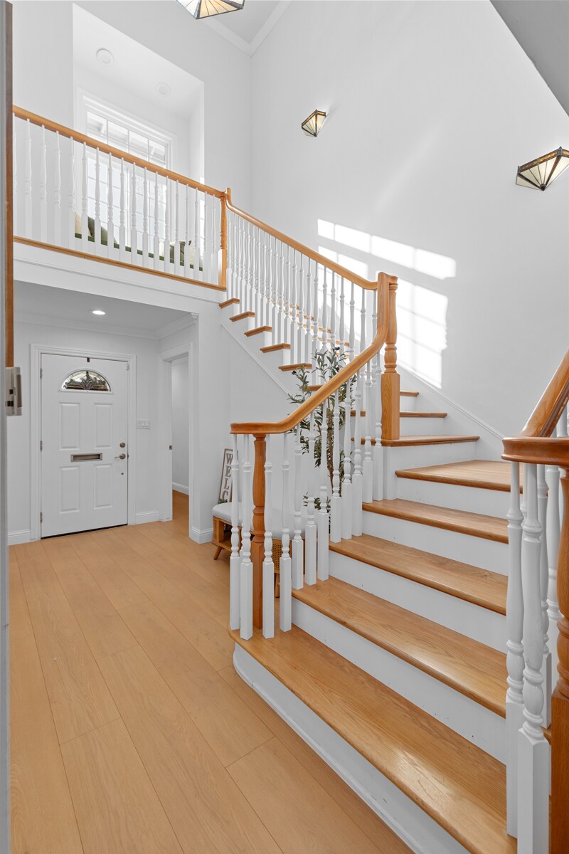 Building Photo - 17131 Autumn Cir