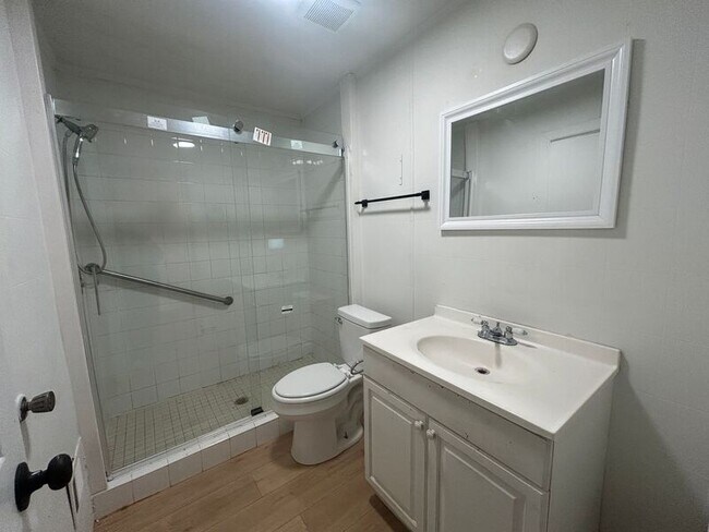 Building Photo - 1614 43rd Street Ensley