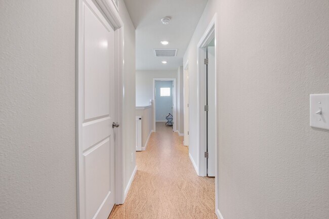 Building Photo - MOVE IN READY NOW! Meridian Campus home available! Beautiful 4 bedrooms 2.5 baths. Easy JBLM comm...