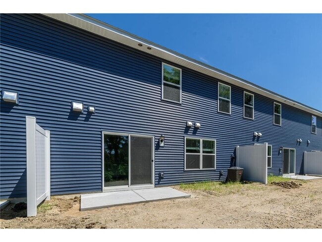 Building Photo - 12709 Ashbury Dr