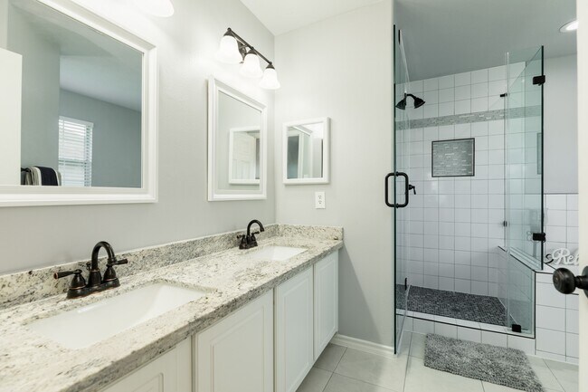 Building Photo - 345 Brandy Ridge Ln