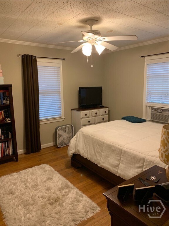 Building Photo - 210 E Rutherford St