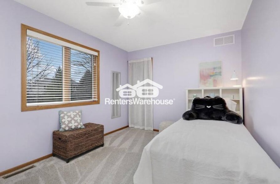 Building Photo - 3965 133rd Ct W