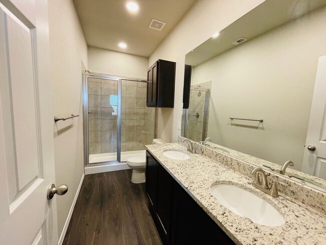 Building Photo - 3/2 in Knox Ridge