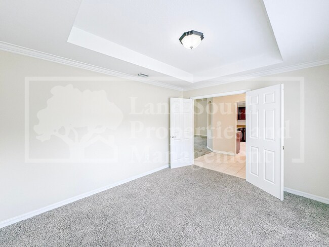 Building Photo - 1031 Hidden Ct