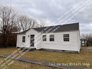 Building Photo - Spacious 3-Bedroom, 1-Bath Home with Backy...