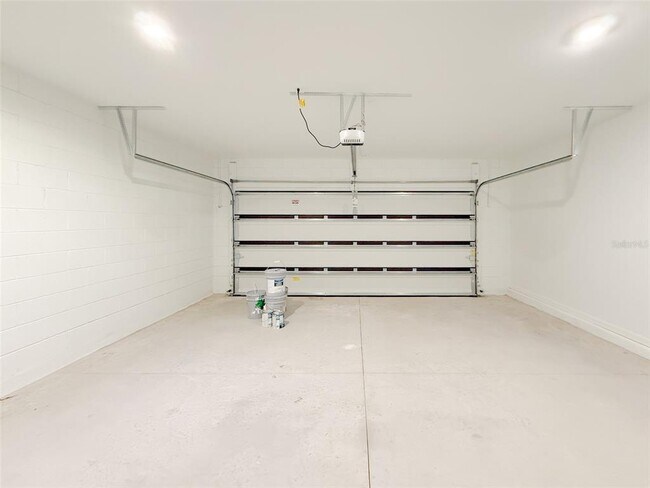 Building Photo - 4706 Golden Knight Blvd