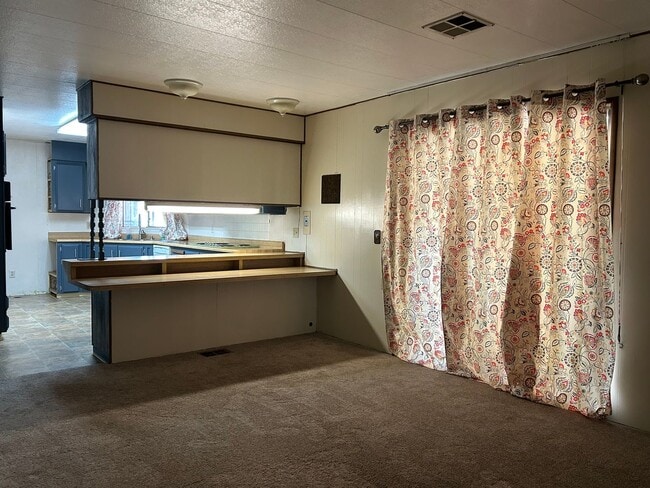 Building Photo - 2 Tarn Cir