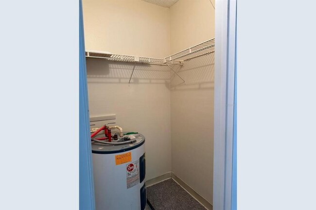 Building Photo - 4801 Airport Rd