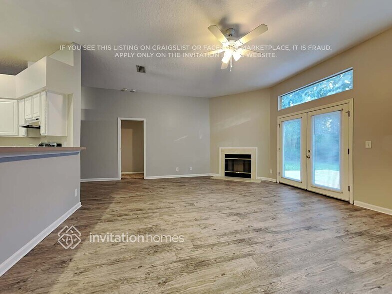 Building Photo - 12358 Bucks Harbor Dr S