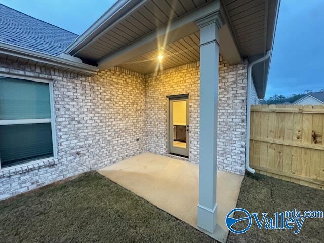 Building Photo - 206 James River Dr