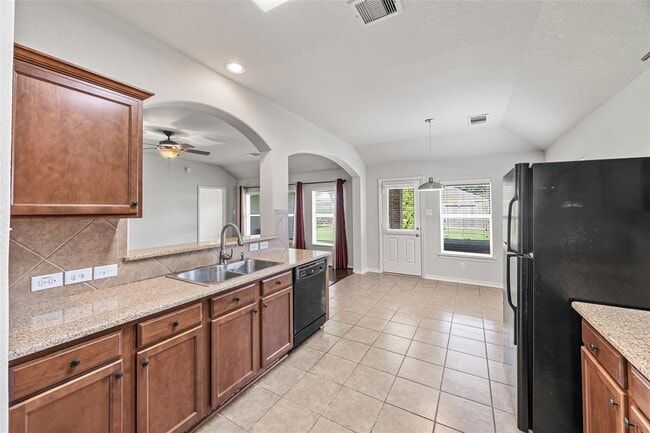 Building Photo - 1123 Pecos Pass Dr