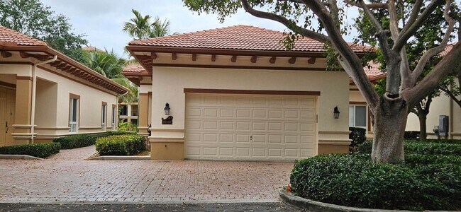 Building Photo - 16117 Emerald Estates Dr