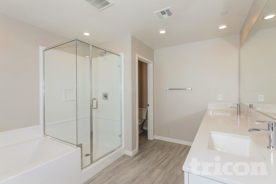 Building Photo - 31647 Willowood Way