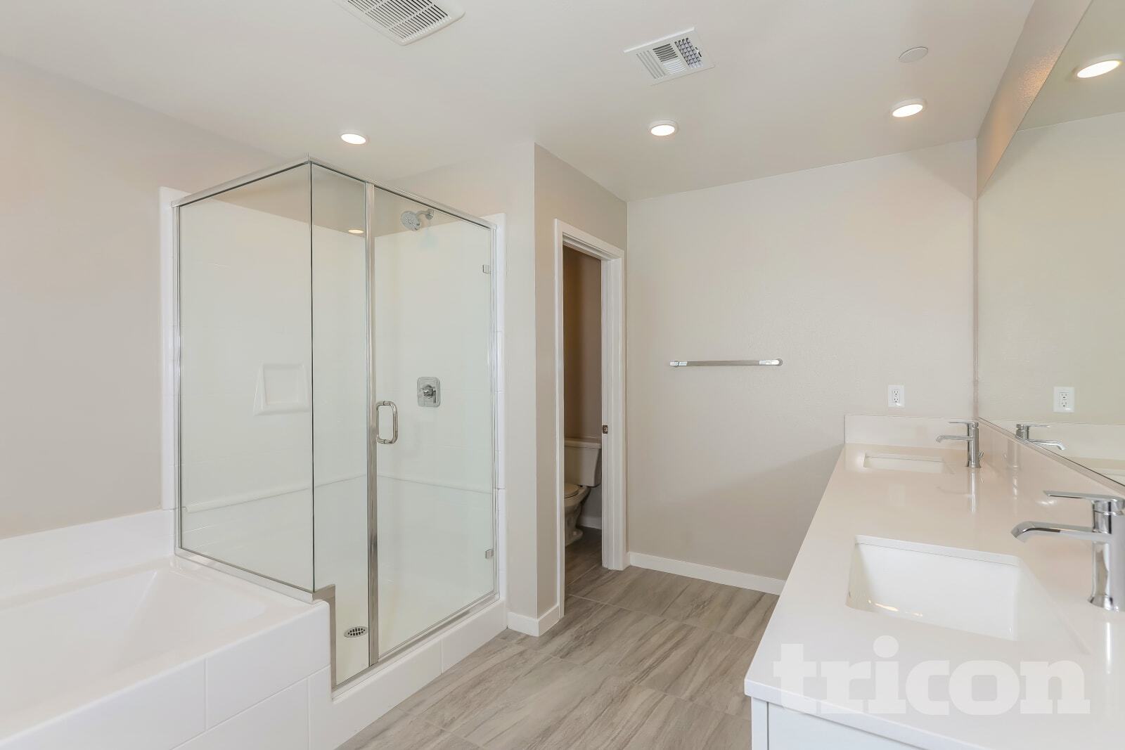 Building Photo - 31573 Dwight Dr