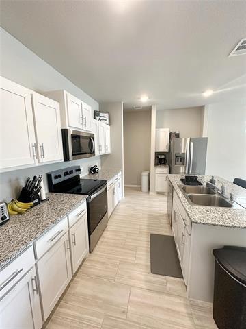 Building Photo - 3065 Strawberry Farm Ln