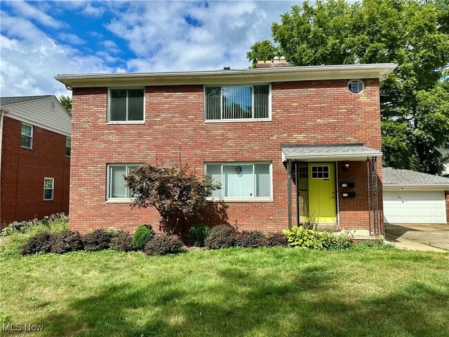 Primary Photo - 114 Greencrest Terrace